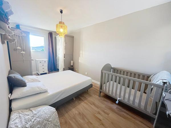 Pignans : Villa dominante de 238 m² avec vue panoramique et fort potentiel de rendement