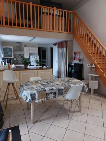 Pignans : Villa dominante de 238 m² avec vue panoramique et fort potentiel de rendement
