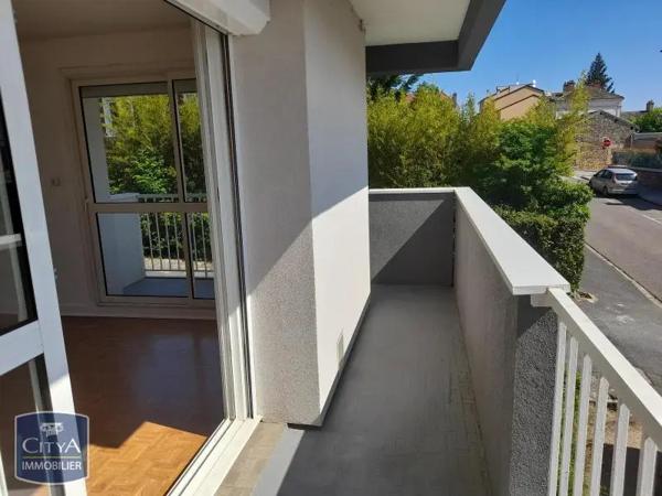 Appartement à louer 3 pièces 65.26m² Mâcon (71000)