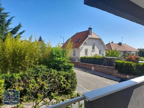 Appartement à louer 3 pièces 65.26m² Mâcon (71000)