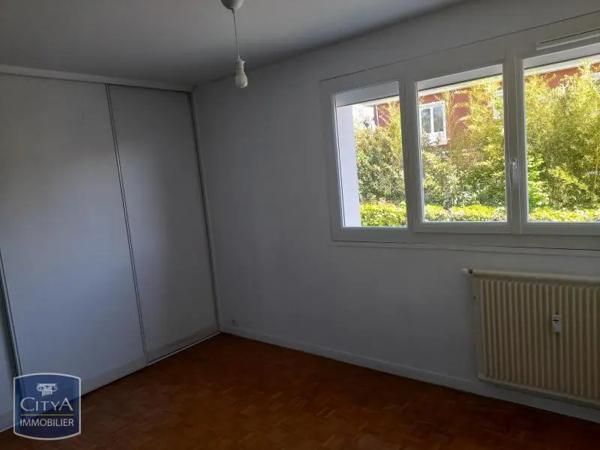 Appartement à louer 3 pièces 65.26m² Mâcon (71000)