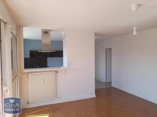 Appartement à louer 3 pièces 65.26m² Mâcon (71000)
