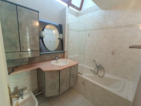 Appartement 3 pièces - 74 m² Exclusivité efficity