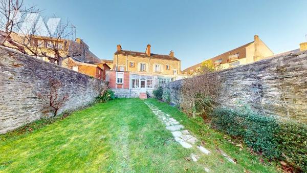 MAISON BOURGEOISE - QUARTIER PASTEUR