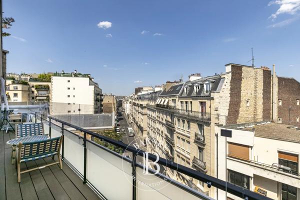 Paris 16ème, Appartement 2 Chambres -  100 m² à vendre