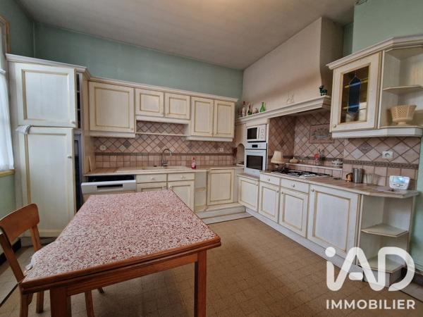Maison à vendre 6 pièces 146 m² Saujon