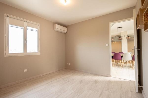 LIEUX UNIQUES ® x PROPRIÉTÉS PRIVÉES PROPOSE TRES BELLE PROPRIÉTÉ 160 M² SUR 4500 M²