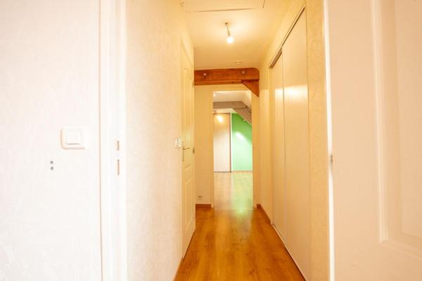 LIEUX UNIQUES ® x PROPRIÉTÉS PRIVÉES PROPOSE TRES BELLE PROPRIÉTÉ 160 M² SUR 4500 M²