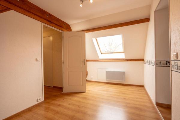 LIEUX UNIQUES ® x PROPRIÉTÉS PRIVÉES PROPOSE TRES BELLE PROPRIÉTÉ 160 M² SUR 4500 M²