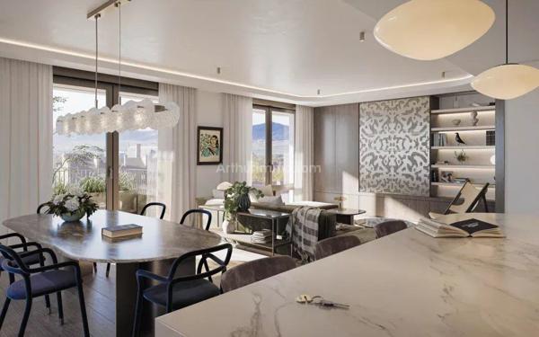 Vente                                                      Appartement
                        
                     4 pièces                      106 m2                     à Colmar