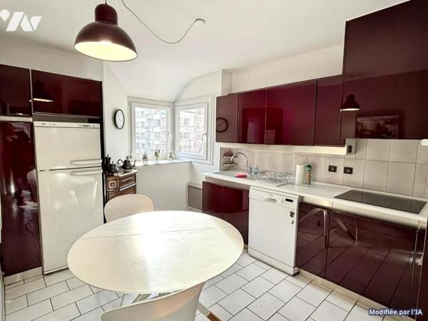 À vendre – Appartement T4 avec cave et garage – Emplacement exceptionnel Place de Metz