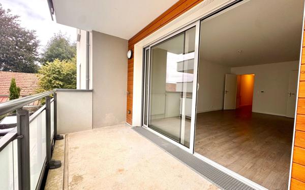 Appartement à vendre    3 pièces • 67,65 m2 Le Mesnil-Esnard