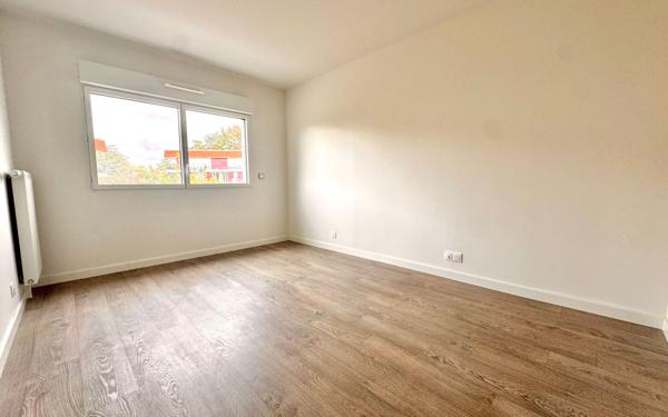 Appartement à vendre    3 pièces • 67,65 m2 Le Mesnil-Esnard