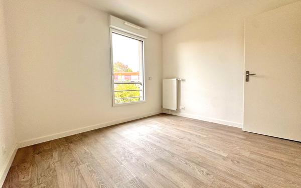 Appartement à vendre    3 pièces • 67,65 m2 Le Mesnil-Esnard