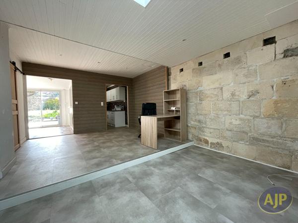 Vente maison Saintes : 232 000 € - AJP Immobilier Saintes