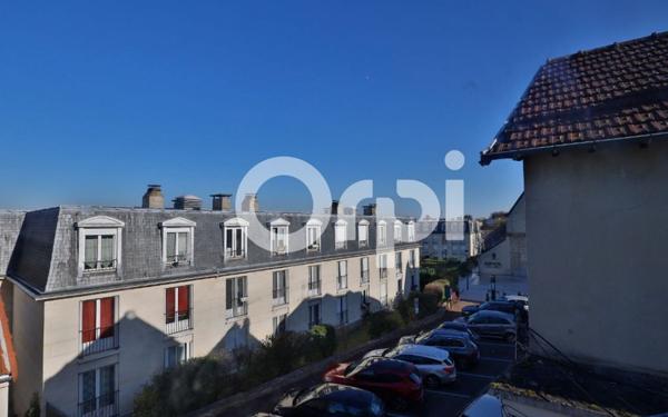 Appartement à louer    3 pièces • 46 m2 Chambourcy