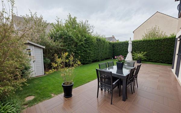 Maison à vendre    4 pièces • 82 m2 Bailly-Romainvilliers