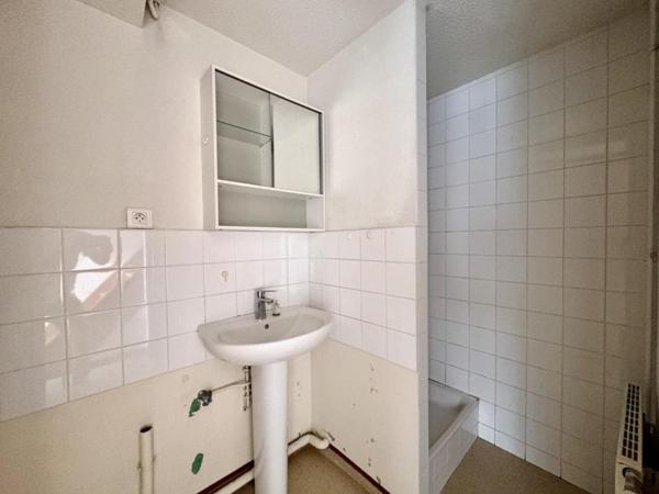 APPARTEMENT T2 DUPLEX A LOUER A ROANNE - MARECHAL FOCH
