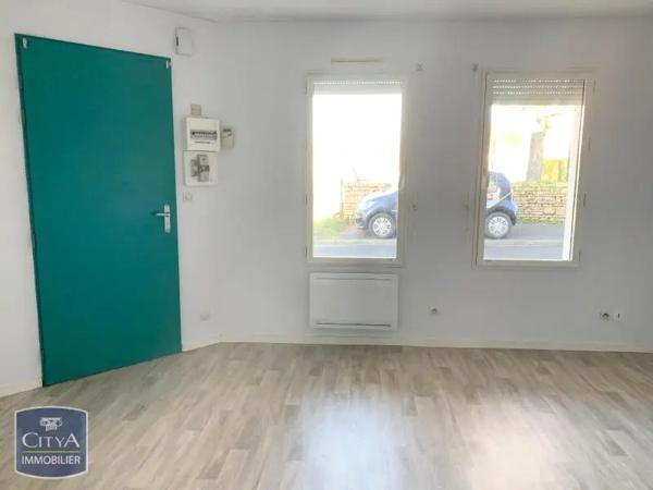 Appartement à louer 1 pièce 22.19m² Niort (79000)