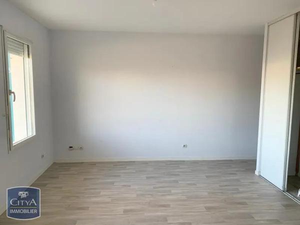 Appartement à louer 1 pièce 22.19m² Niort (79000)