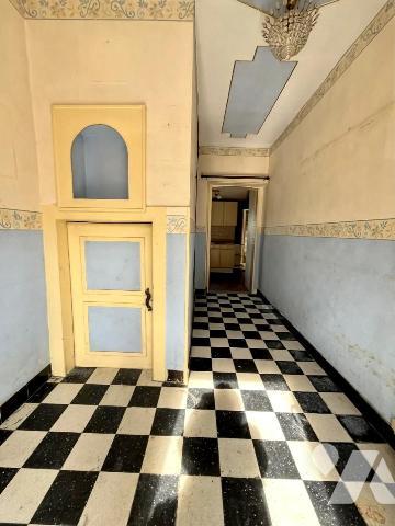 MAISON DE VILLE A RENOVER