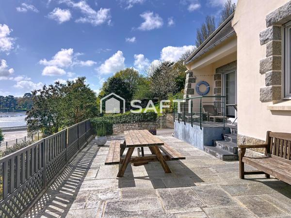 Maison 4 chambres avec garage, atelier, carport, poulailler