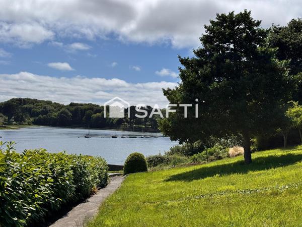 Maison 4 chambres avec garage, atelier, carport, poulailler