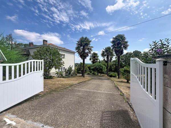 Maison à vendre 276 120 € Thiviers 4 p 152 m² DPE D