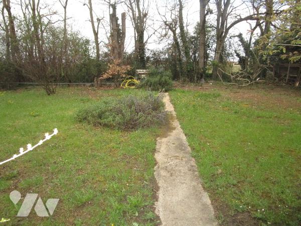 DANS UN JOLI COIN DE VERDURE !!!