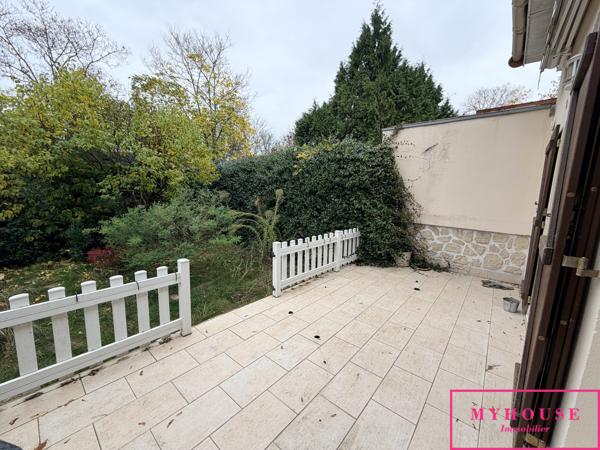 Maison
                                                                                                                                                                                                                                                                                                                        5 pièce(s)                                                                                                                                                                                                          3 chambre(s)                                                                                                                                                                                                          148.46  m²