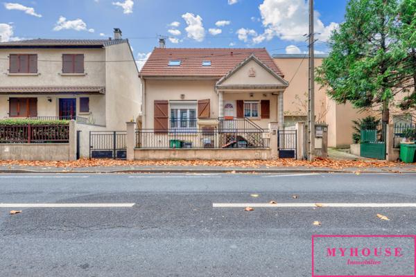 Maison
                                                                                                                                                                                                                                                                                                                        5 pièce(s)                                                                                                                                                                                                          3 chambre(s)                                                                                                                                                                                                          148.46  m²