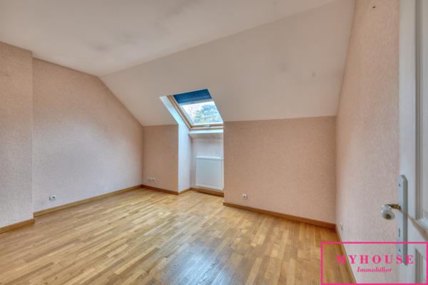 Maison
                                                                                                                                                                                                                                                                                                                        5 pièce(s)                                                                                                                                                                                                          3 chambre(s)                                                                                                                                                                                                          148.46  m²