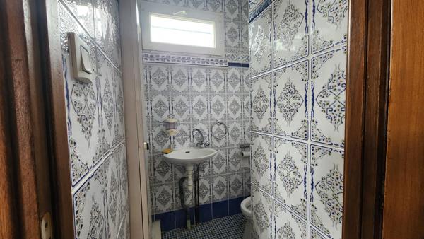 Maison T4 avec dépendance : idéal pour télétravail, location ou logement d’appoint.