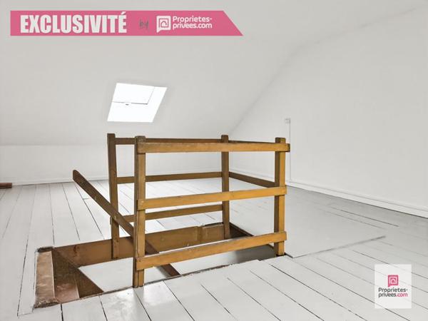 Wattrelos LABOUREUR,  maison de type 1930 avec 3 chambres, jardin