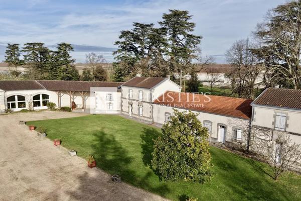 COGNAC – Vaste propriété en Grande Champagne