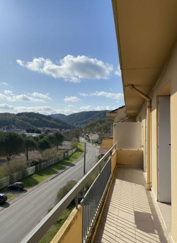 Appartement Decazeville 2 pièce(s) 46.86 m2