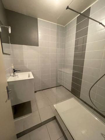 Appartement Decazeville 2 pièce(s) 46.86 m2