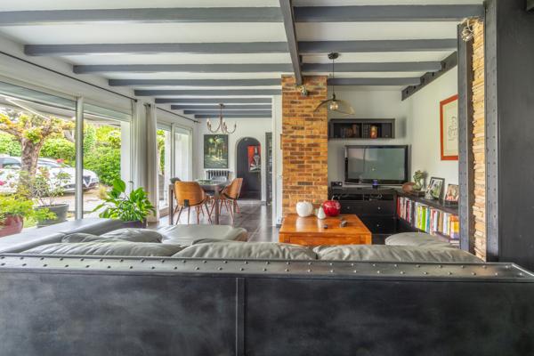 Maison Cestas Gazinet-  7pièces - 143m2 - Jardin et Piscine