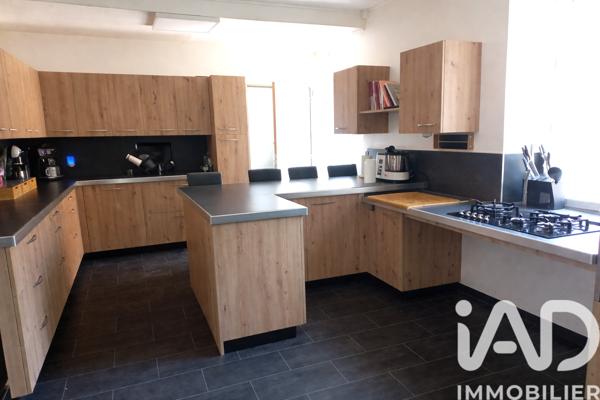Maison à vendre 9 pièces 190 m² Épinac