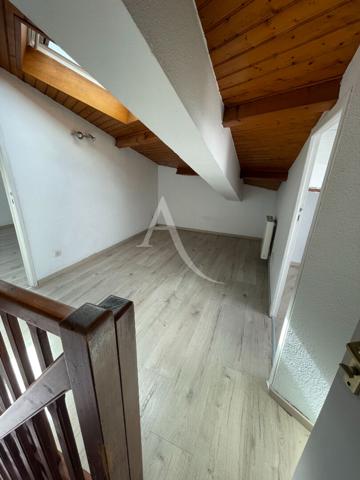 Appartement de type T4 avec Balcon - Saintes Rive Gauche