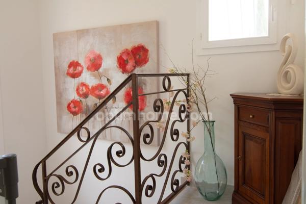 Rare à Cotignac – Villa contemporaine avec piscine, dans un écrin de calme et de nature