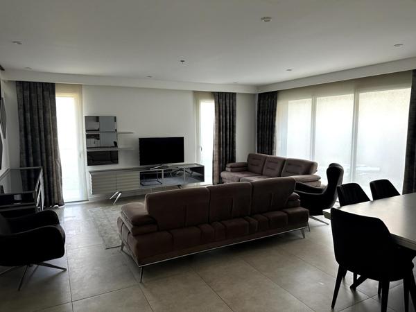 Maison T5 commune TRELAZE proche de la Gare