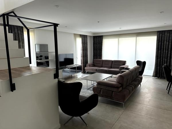 Maison T5 commune TRELAZE proche de la Gare