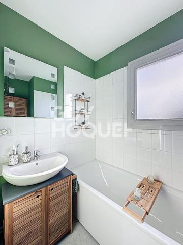 Maison 5 pièce(s) 110 m2 SAINT-CONTEST