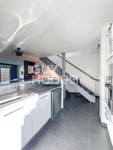 Maison 5 pièce(s) 110 m2 SAINT-CONTEST