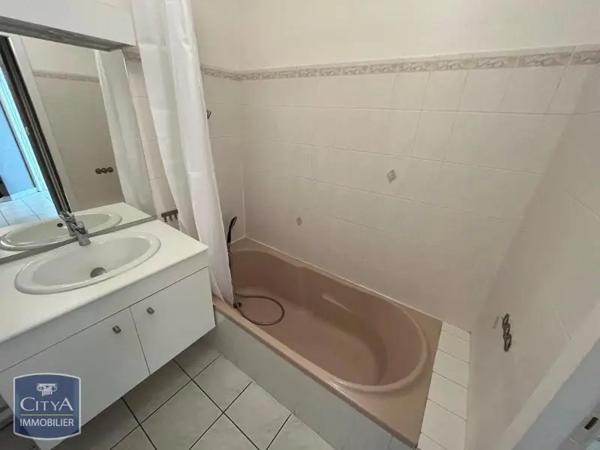 Appartement à louer 2 pièces 54.43m²