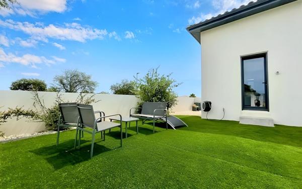 Maison à vendre    7 pièces •  Nîmes