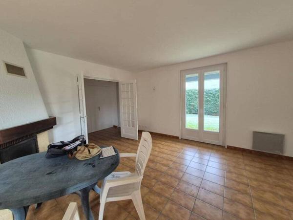 Maison 4 pièces                                        - 42340 Veauche Réf : 13186