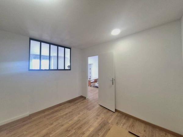 Appartement 2 pièces                                        - 42000 Saint-Étienne Réf : 12202