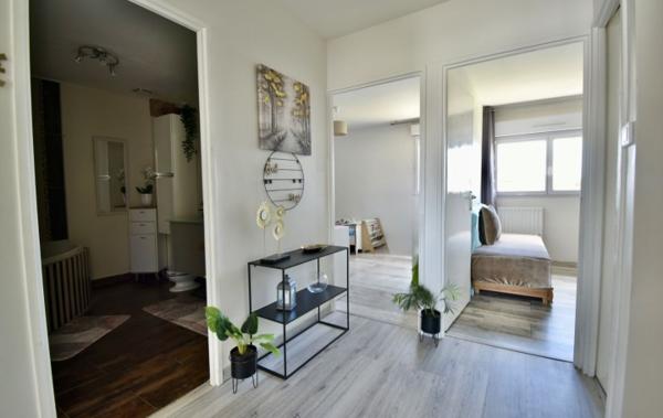 Vente Maison Réf : Lys blanc rénové(e) Cholet   
